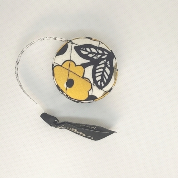 Vera Bradley Tape Measure~ Go Wild~New - Picture 2 of 3